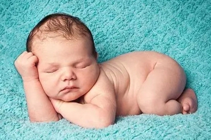 8月牛宝宝男孩2021年名字 2021年8月出生的牛宝宝名字