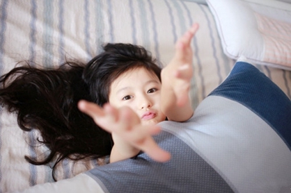 今年十月生的女孩怎么取名 十月女孩取名